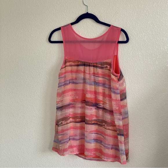 Liz Lange Maternity Pink Print Chiffon Lined Tank size Small - Picture 2 of 5